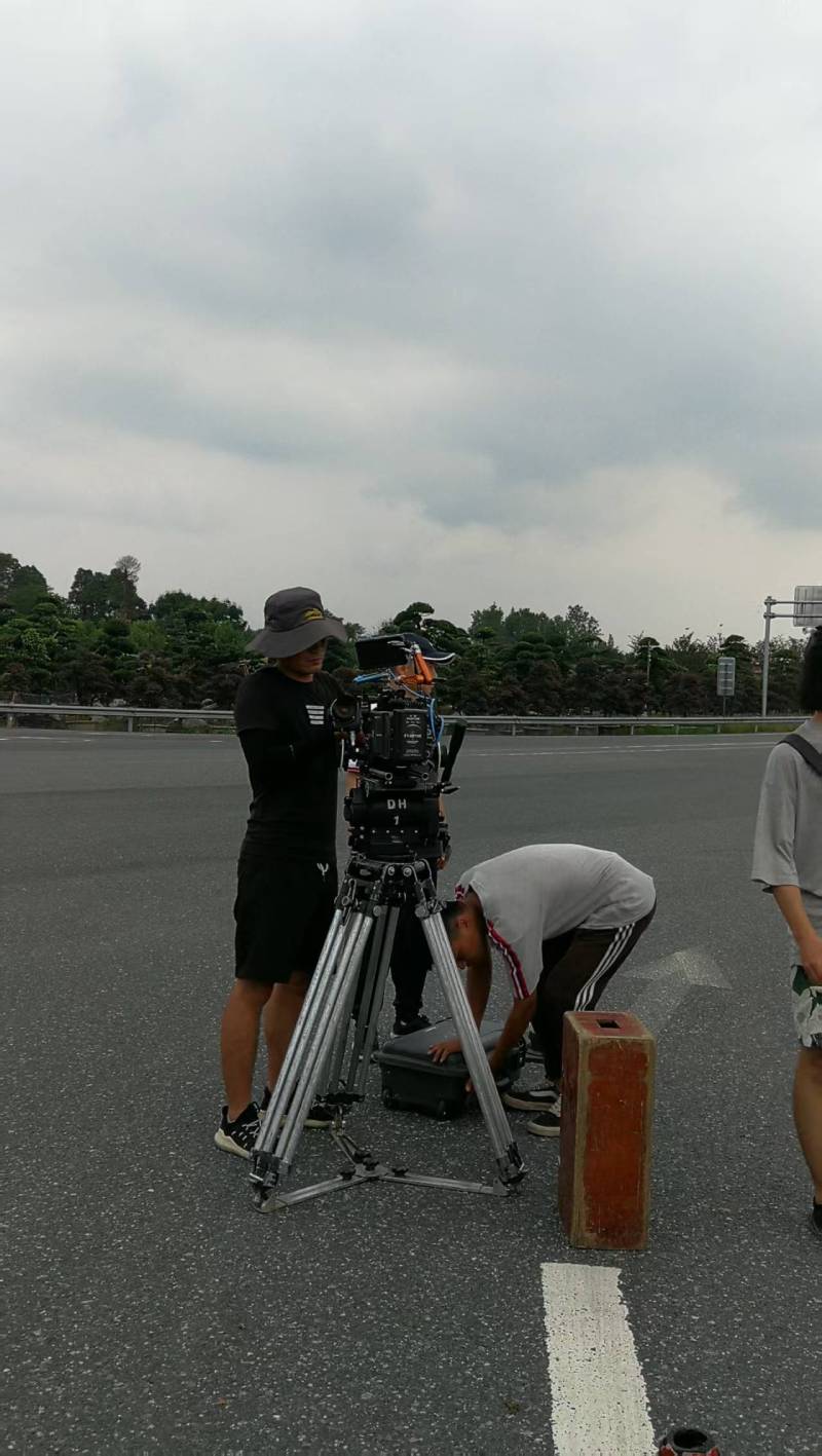 灵璧县TVC拍摄公司：唤醒集体记忆，构建跨代际沟通桥梁